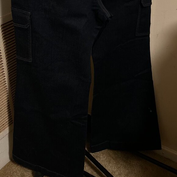 Gloria Vanderbilt Size 18 Average Wide Leg Cargo Pants - Picture 6 of 6